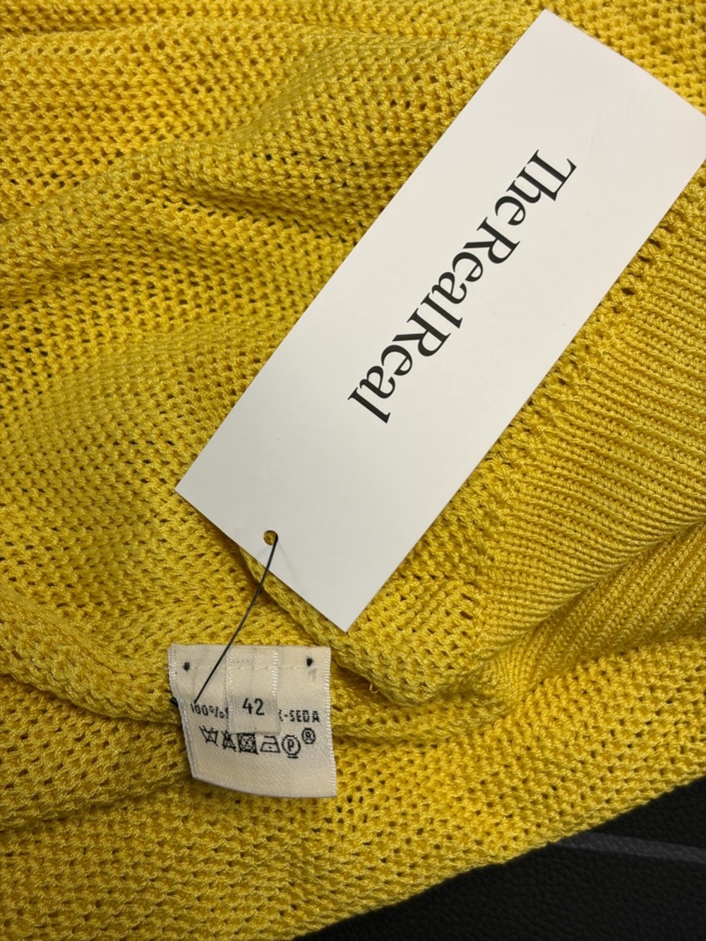 HERMÈS Sleeveless Knit Halter Top - Picture 7 of 8